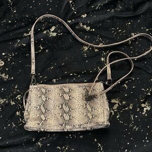 hobo international metallic gold snake skin crossbody new